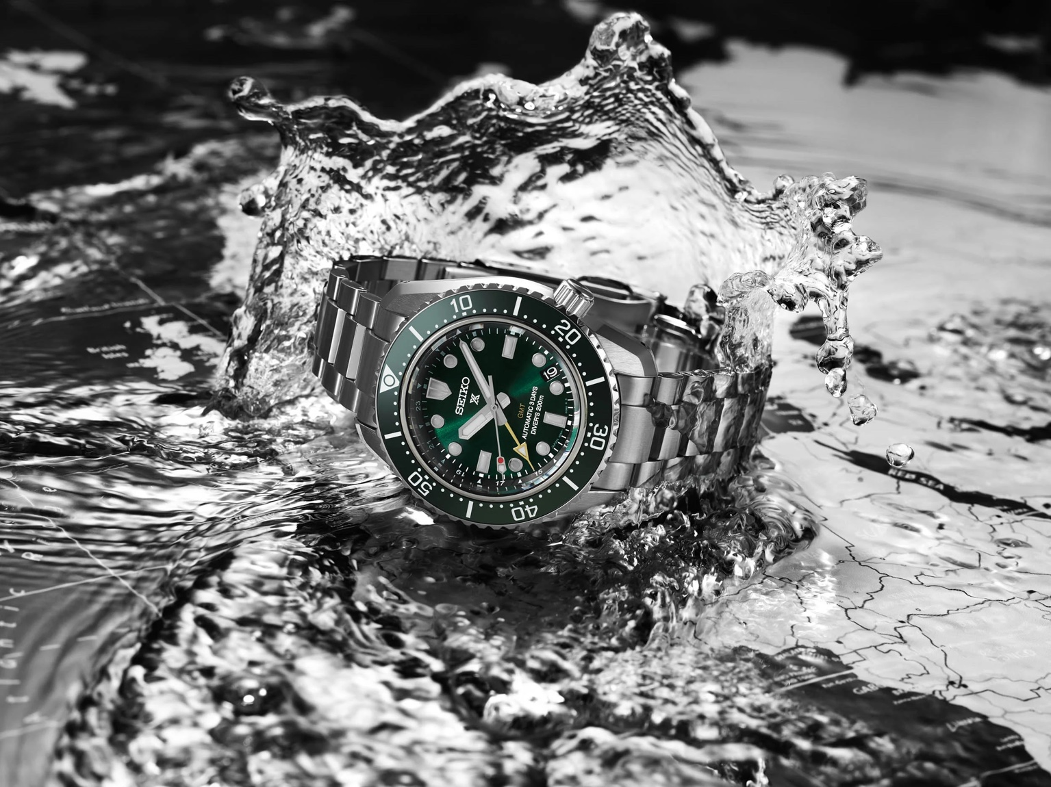 Seiko Prospex Diver’s GMT ‘Marine Green’ Automatic Men’s 42mm Watch SPB381J1