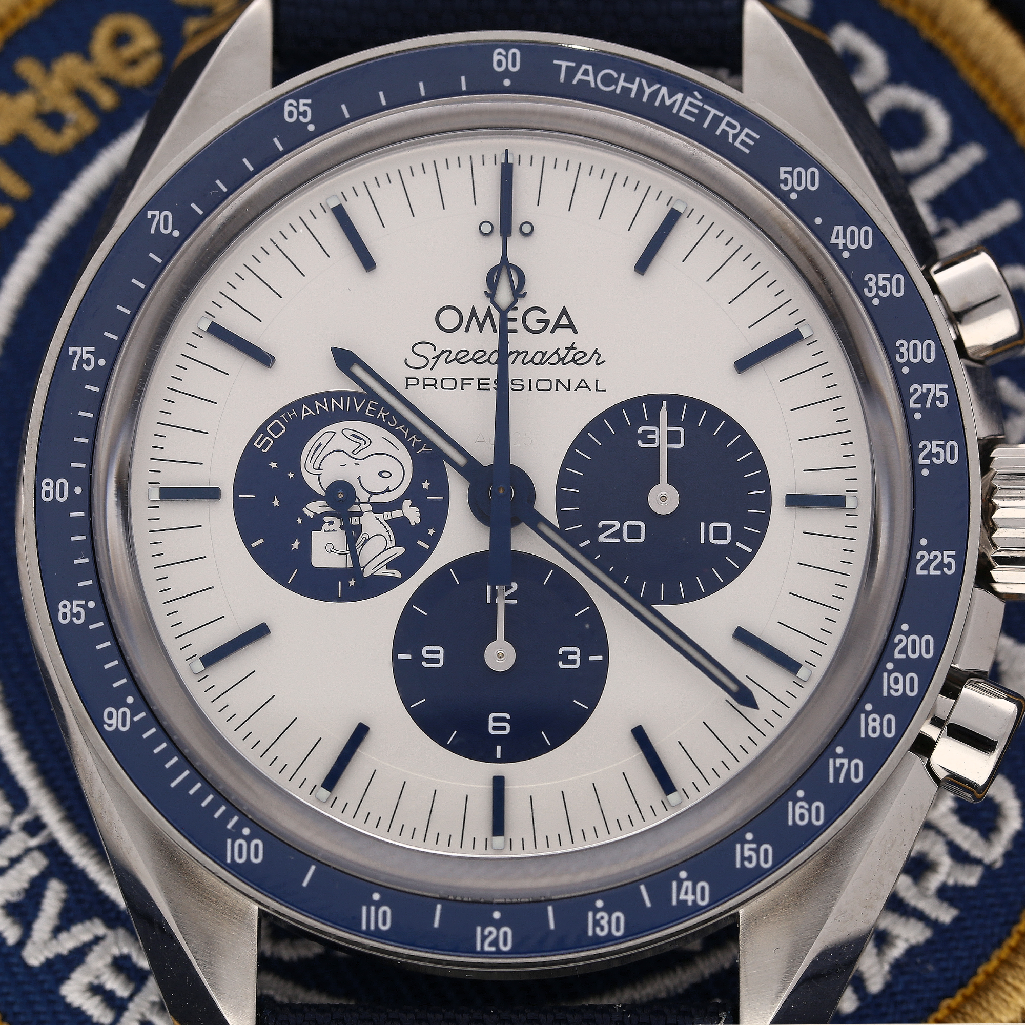 Omega Speedmaster Silver Snoopy Award 50th Anniversary 42mm Unworn 2026 Full Set 310.32.42.50.02.001