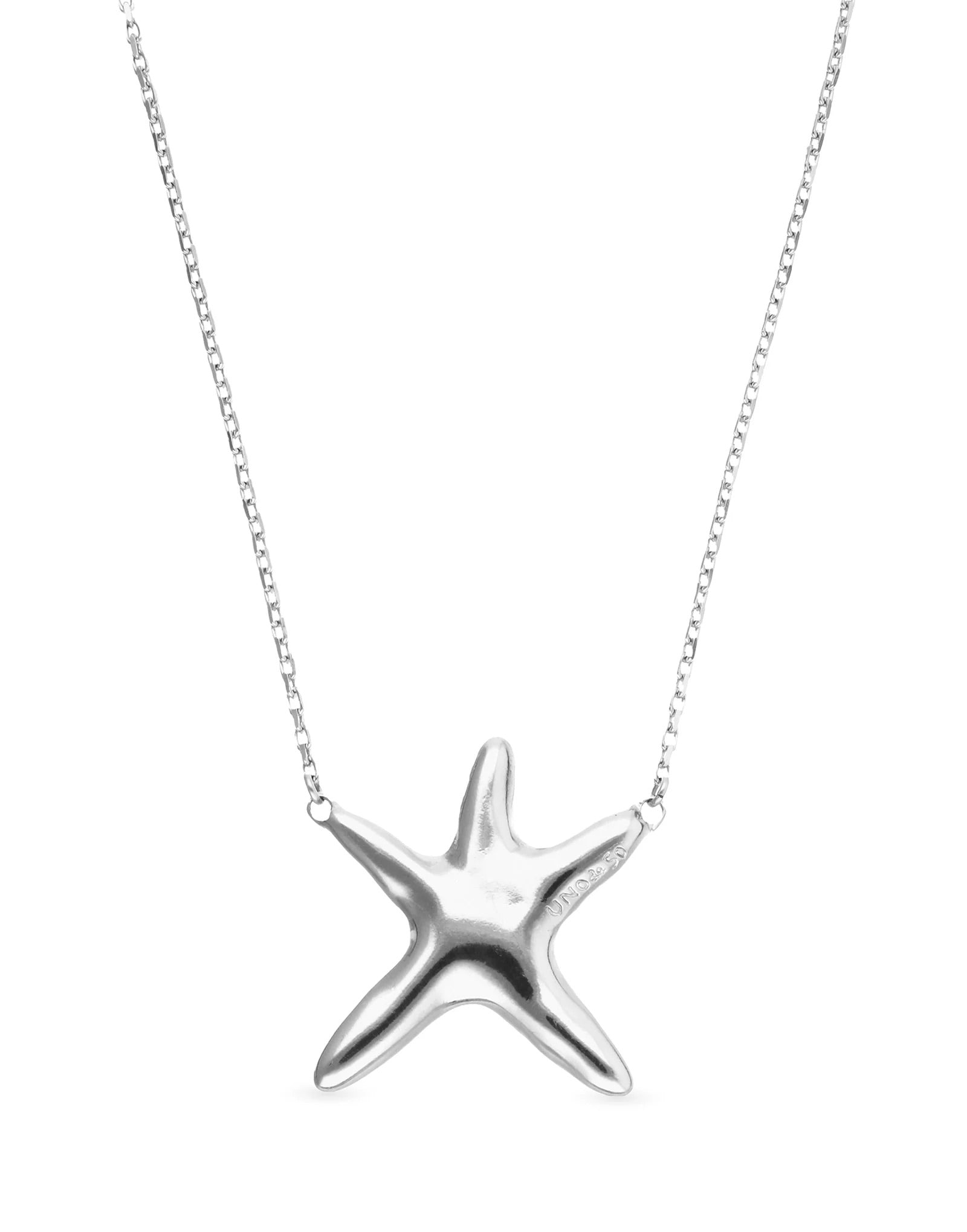 UNOde50 silver plated starfish pendant necklace with polished organic starfish design, front view.