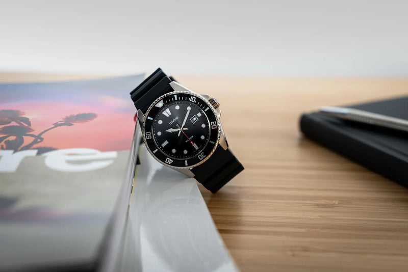 Casio Diver MDV-107-1A1VEF Watch