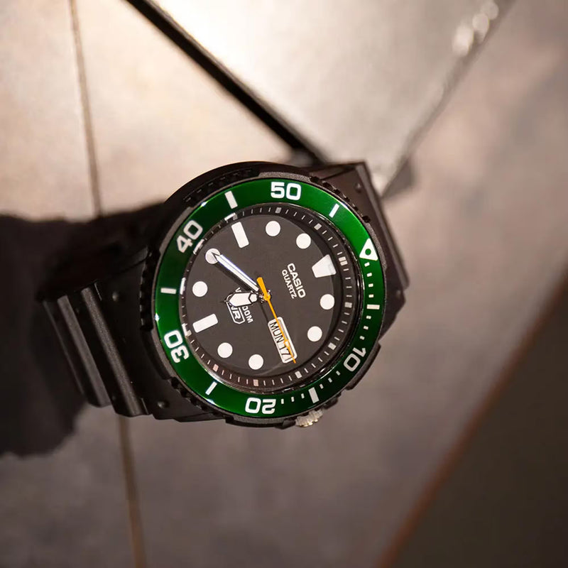 Casio MRW-230H-1E3VEF Black-Green Watch