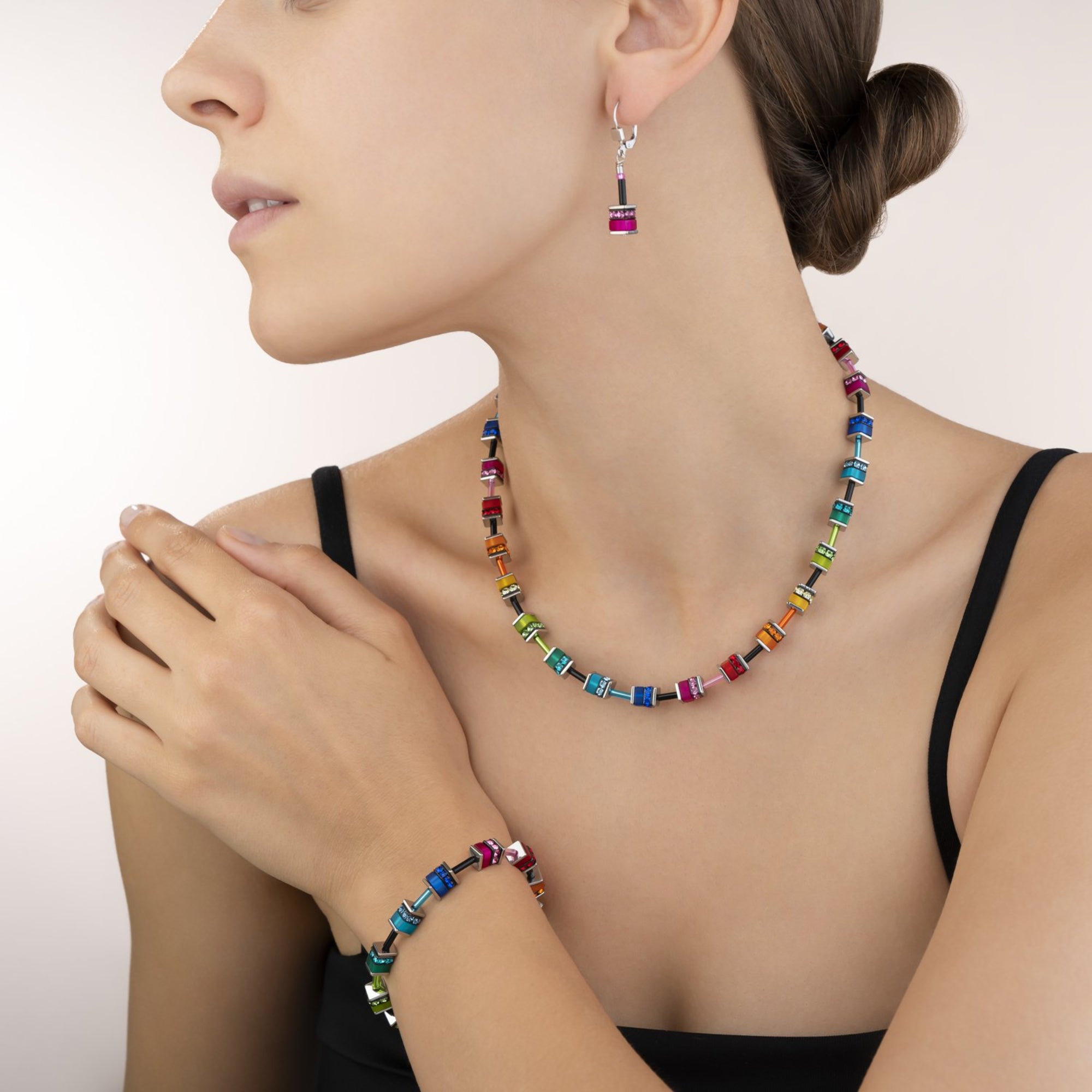 GeoCUBE Classic Polaris & Rhinestone Multicolour Necklace