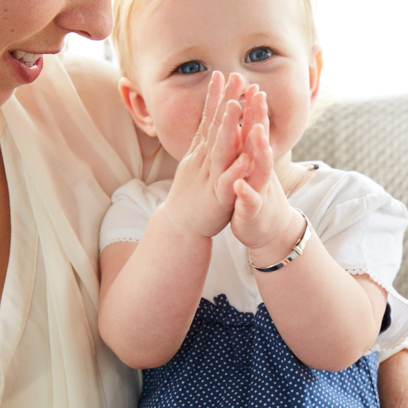 Cote - Plain Christening Bangle