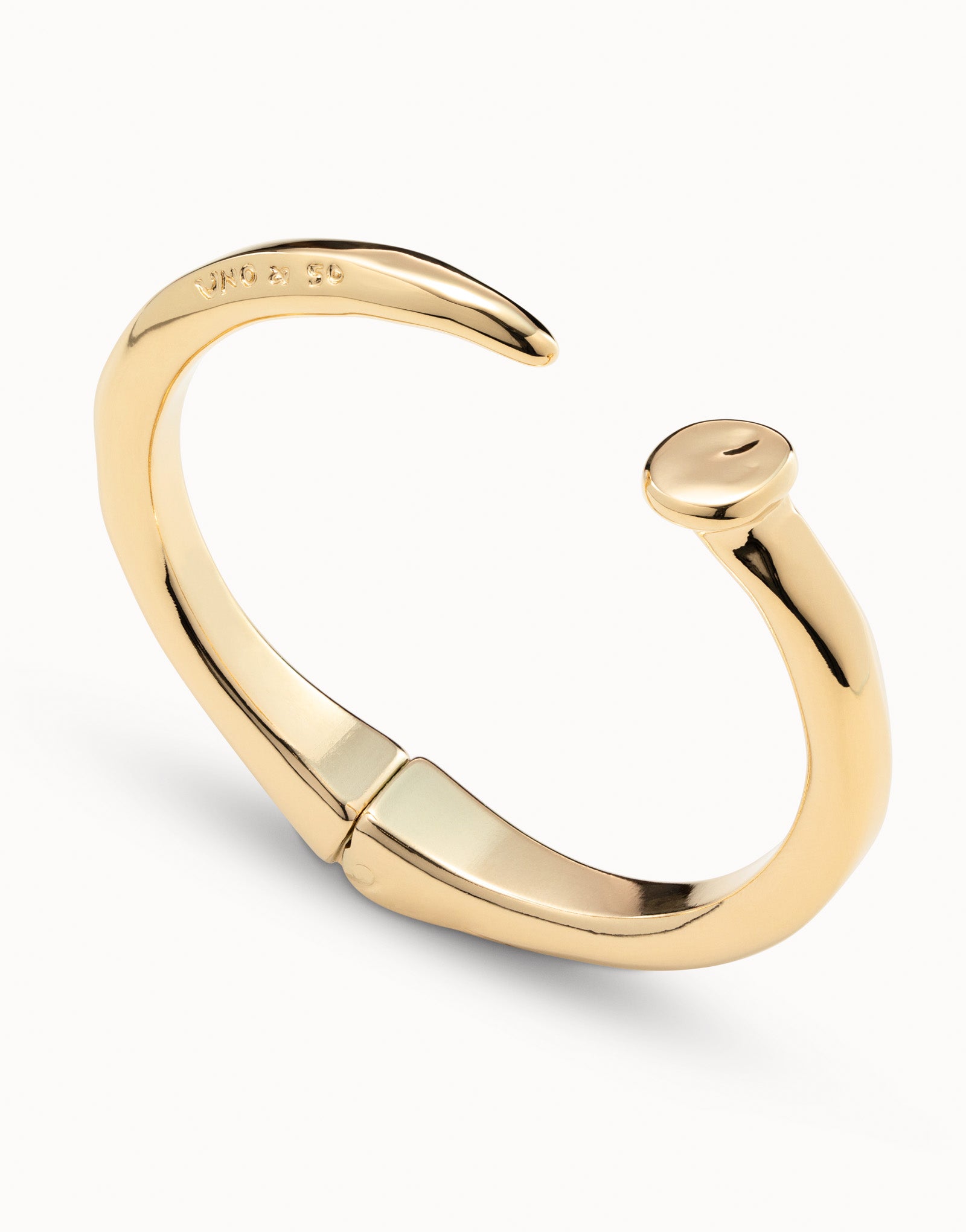 Gold Clavo Bracelet