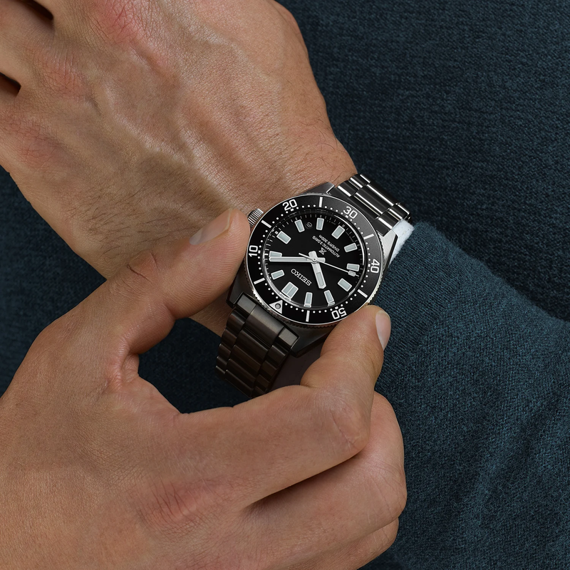 Seiko Prospex 1965 Revival Diver’s Automatic Men’s 40mm ‘Cove Black Dial’ Watch SPB453J1