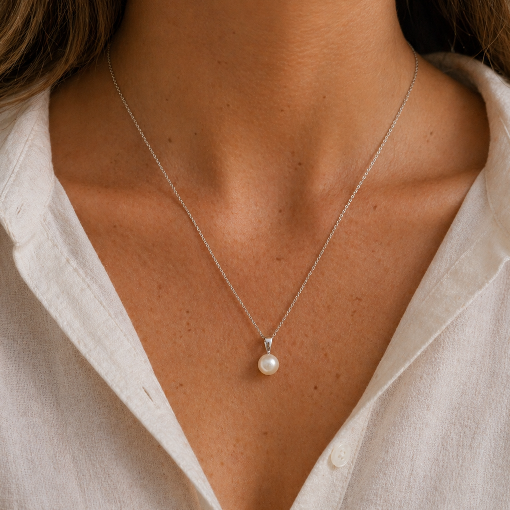 9ct White Gold Pearl Round Pendant 8-8.5mm