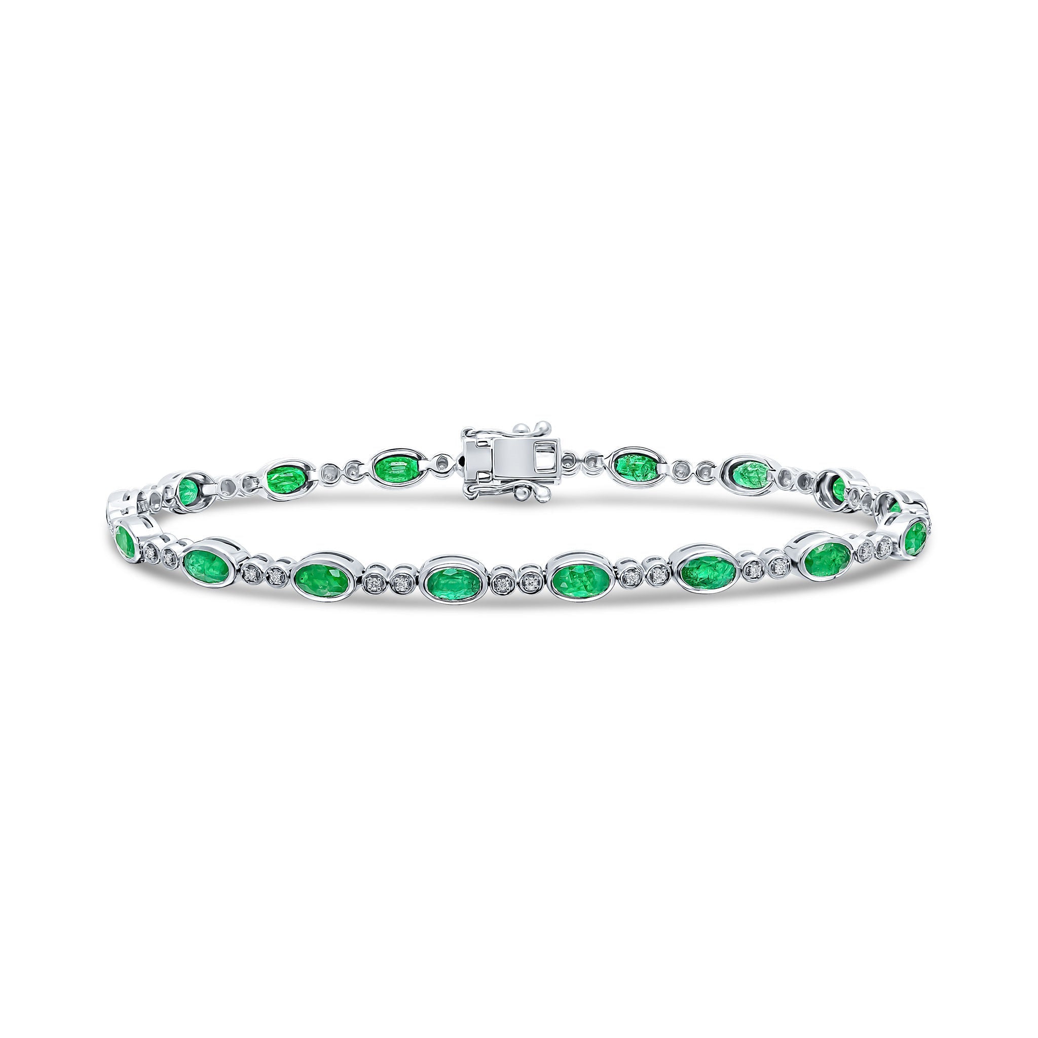 18ct White Gold Oval Emerald And Round Diamond Bracelet